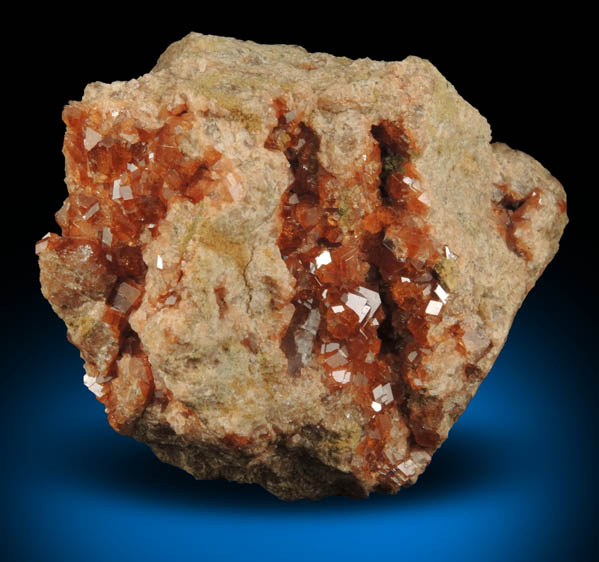 Grossular Garnet from Garnet exposure 175 m. SW of West Redding train station, Fairfield County, Connecticut