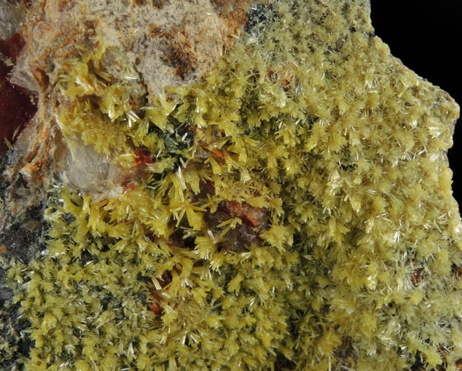 Pyromorphite from Broken Hill, New South Wales, Australia