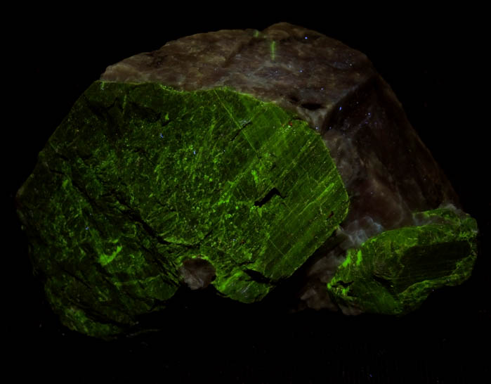 Willemite on Calcite with minor Franklinite from Sterling Mine, Ogdensburg, Sterling Hill, Sussex County, New Jersey (Type Locality for Franklinite)