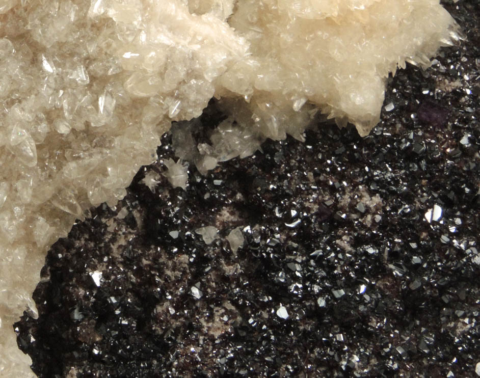 Calcite on Sphalerite with minor Fluorite from Cave-in-Rock District, Hardin County, Illinois