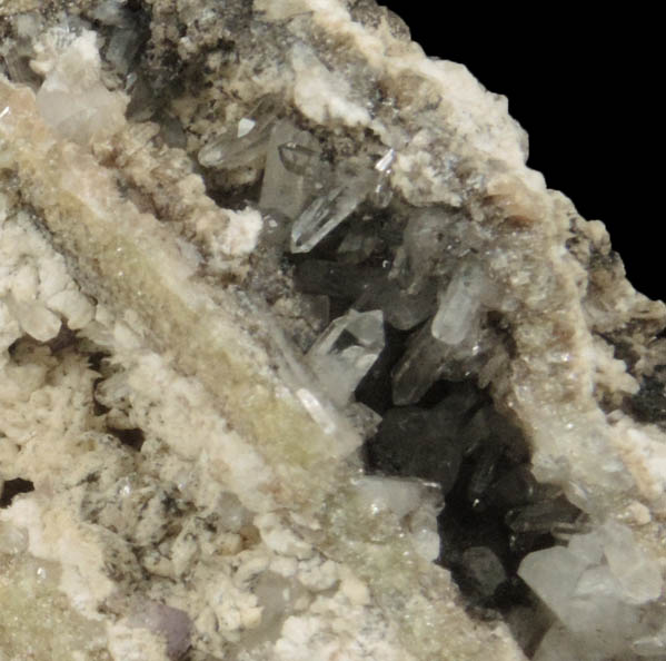 Fluorapatite, Quartz, Albite from Harvard Quarry, Greenwood, Oxford County, Maine