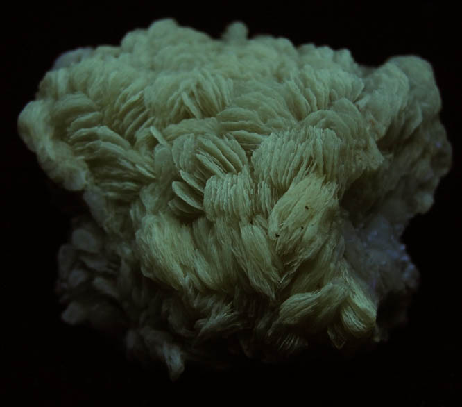 Barite over Calcite from Wapping Mine, Matlock Bath, Derbyshire, England