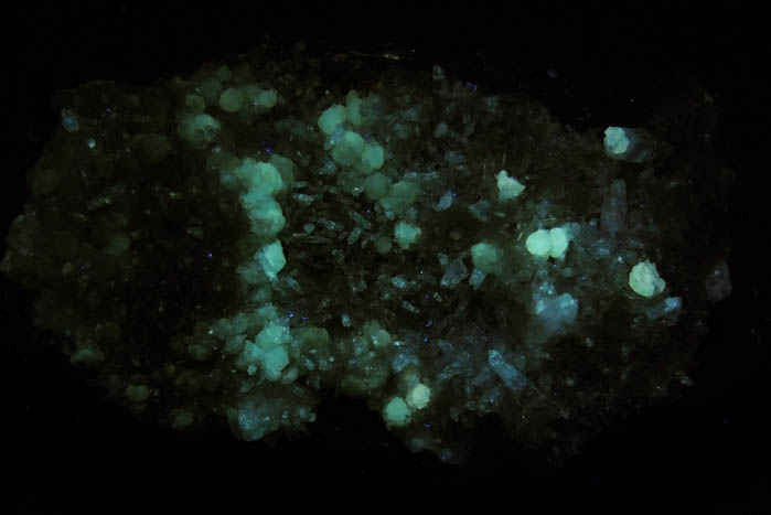 Cookeite on Quartz from Stand On Your Head Claim, Saline County, Arkansas