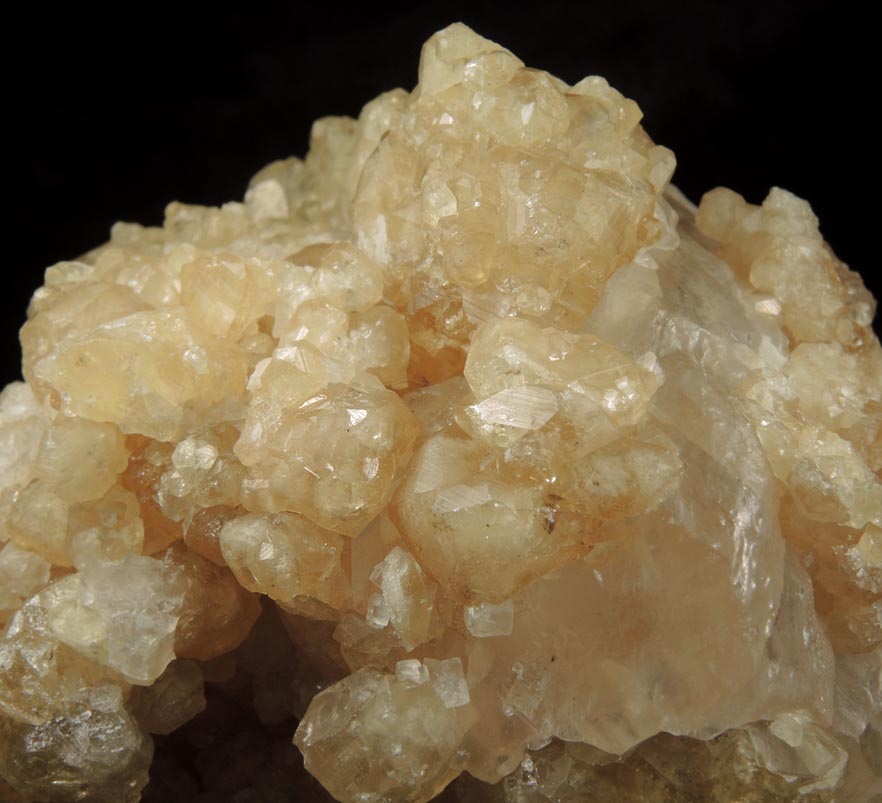 Grossular Garnet and Calcite (floater cluster crystallized on all sides) from Handan, Hebei, China