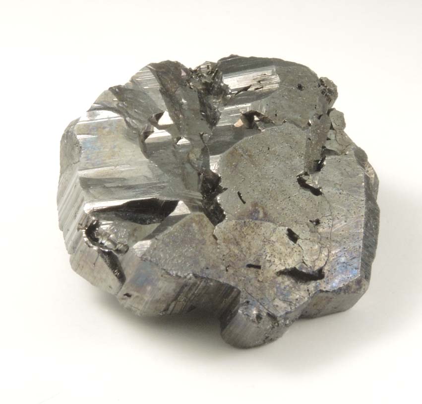 Bournonite (doubly terminated cyclic twinned crystals) from Yaogangxian Mine, 32 km southeast of Chenzhou, Hunan, China