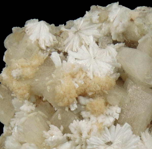 Heulandite, Laumontite, Prehnite from Upper New Street Quarry, Paterson, Passaic County, New Jersey