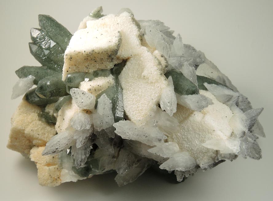 Quartz with Chlorite on Calcite from Naica District, Saucillo, Chihuahua, Mexico