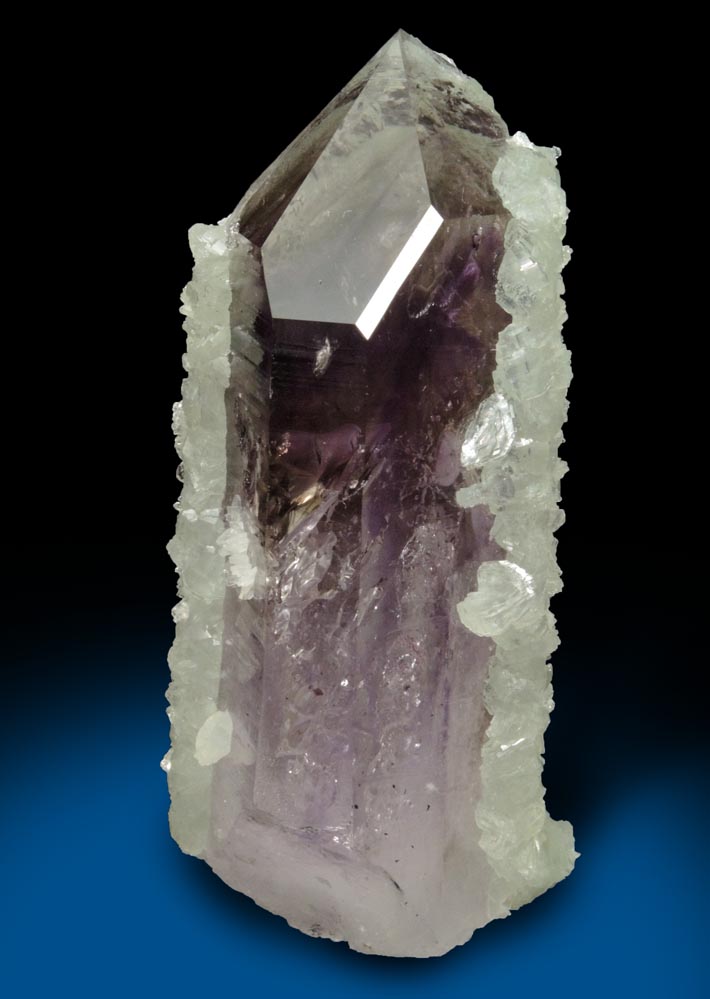 Quartz var. Amethyst (with two-phase inclusion) with Prehnite overgrowth from Goboboseb Mountains, 43 km west of Brandberg Mountain, Erongo region, Namibia