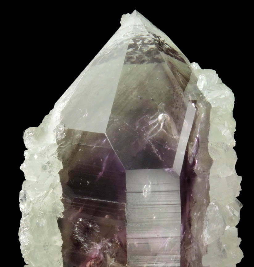 Quartz var. Amethyst (with two-phase inclusion) with Prehnite overgrowth from Goboboseb Mountains, 43 km west of Brandberg Mountain, Erongo region, Namibia