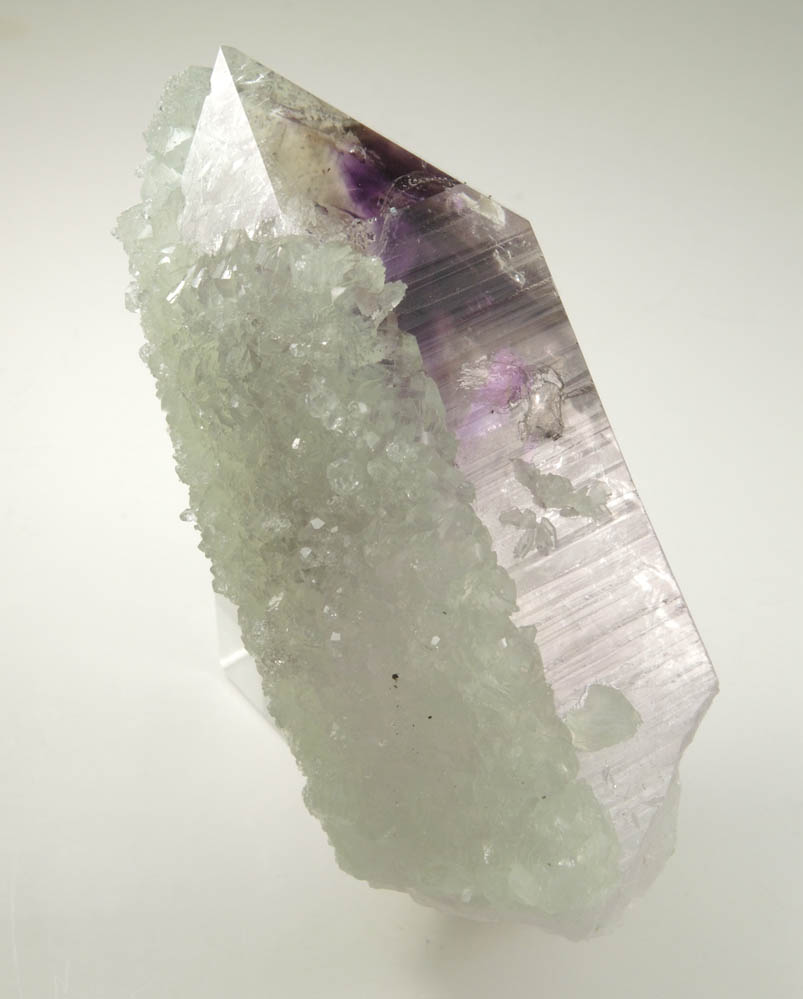 Quartz var. Amethyst (with two-phase inclusion) with Prehnite overgrowth from Goboboseb Mountains, 43 km west of Brandberg Mountain, Erongo region, Namibia