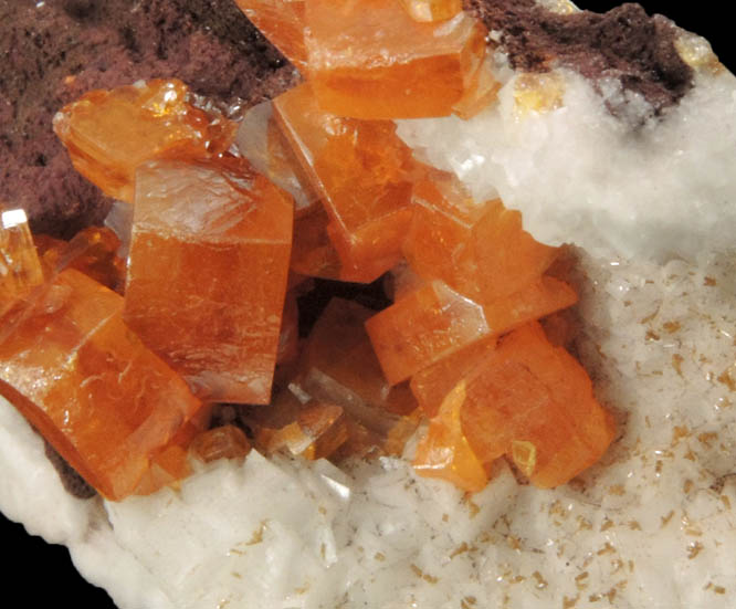 Wulfenite on Calcite from Erupcion/Ahumada Mine, Sierra de Los Lamentos, Chihuahua, Mexico