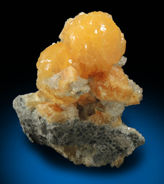 Stilbite and Calcite from Fairfax Quarry, 6.4 km west of Centreville, Fairfax County, Virginia