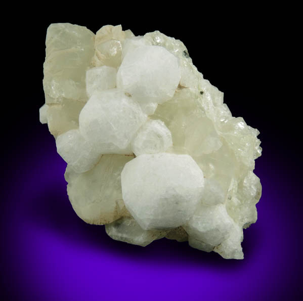 Analcime on Datolite from Paterson (probably New Street Quarry), Passaic County, New Jersey