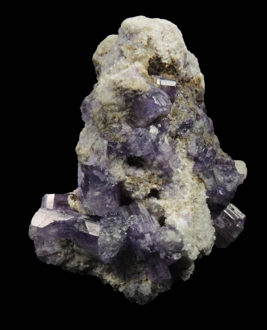 Fluorapatite with Bertrandite on Albite from Lavra da Golconda, near Governador Valadares, Minas Gerais, Brazil