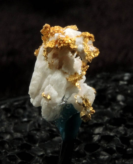 Gold (native gold) in Quartz from Jamestown Mining District, Tuolumne County, California