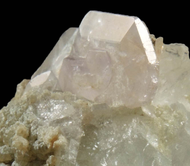 Fluorapatite (Hebron-style crystals) with Cookeite from Mount Rubellite, Hebron, Oxford County, Maine (Type Locality for Cookeite)