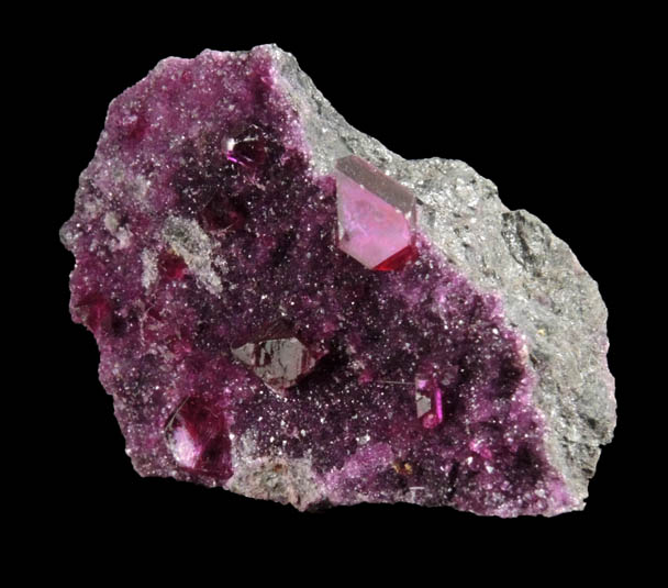 Clinochlore var. Kammererite from Pembe Gle Mine, Kop Daglari, 70 km WNW of Erzurum, East Anatolia, Turkey