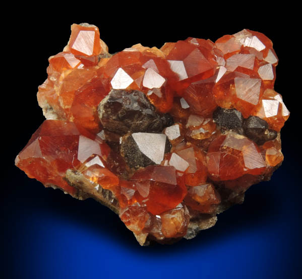 Spessartine Garnet with Smoky Quartz from Tongbei-Yunling District, Fujian Province, China