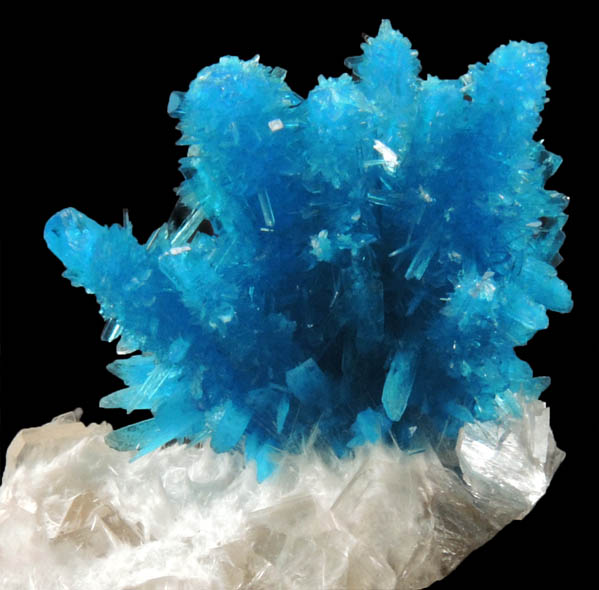 Pentagonite on Stilbite coated with Mordenite from Wagholi Quarry, Maharashtra, India