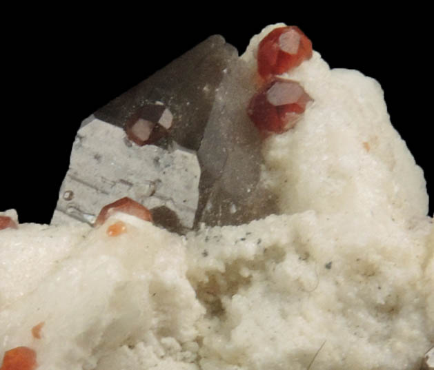 Spessartine Garnet and Hyalite Opal on Albite and Smoky Quartz from Tongbei-Yunling District, Fujian Province, China