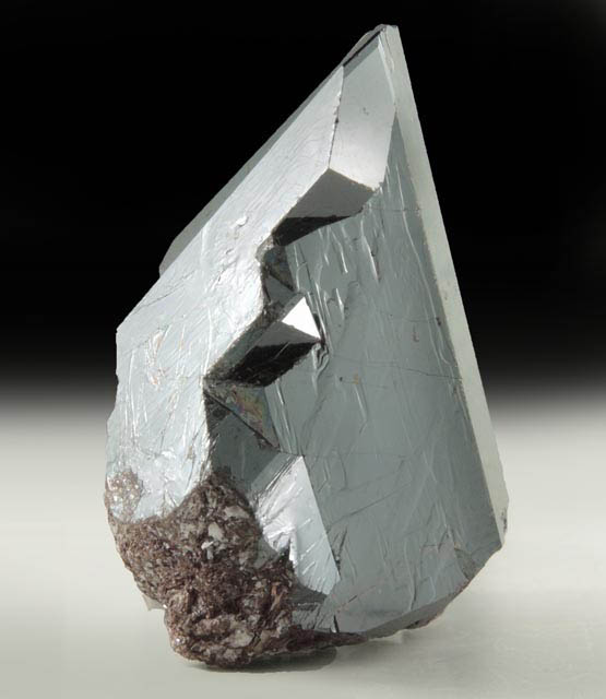 Rutile (twinned crystals) from Graves Mountain (Kyanite Mine), 19.5 km east of Washington, Lincoln County, Georgia