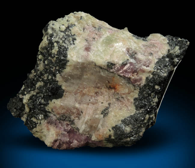 Hodgkinsonite, Willemite, Franklinite from Hamburg Mine, Franklin Orebody, West Vein, Franklin, Sussex County, New Jersey (Type Locality for Hodgkinsonite and Franklinite)