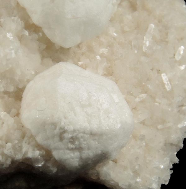 Analcime on Thomsonite from Moorcrossfield Quarry, Ballymena, County Antrim, Northern Ireland