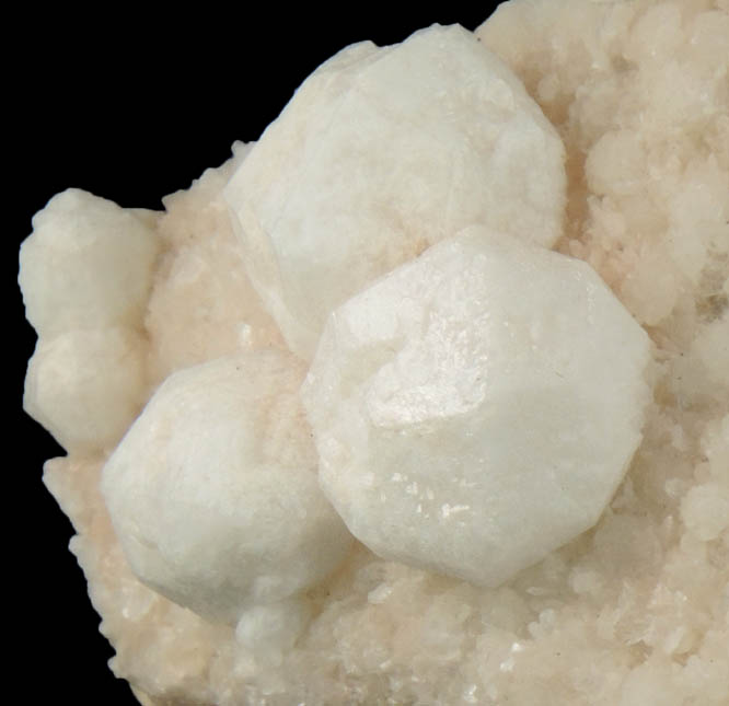 Analcime on Thomsonite from Moorcrossfield Quarry, Ballymena, County Antrim, Northern Ireland