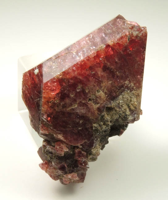 Spinel (Spinel-Law Twin) from Sungate Mine, An Phu, Luc Yen, Yen Bai Province, Vietnam