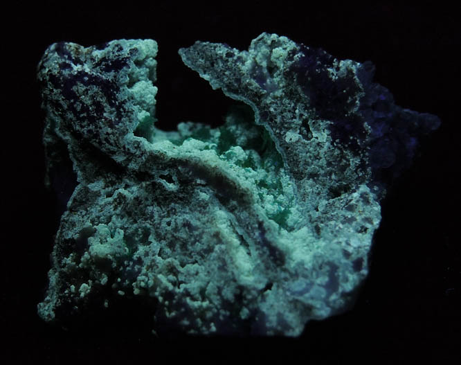 Dioptase on Willemite with Wulfenite from Mammoth-St. Anthony Mine, Tiger, Mammoth District, Pinal County, Arizona