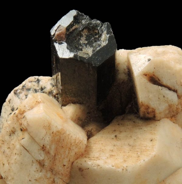 Arfvedsonite (rare terminated crystal) on Microcline with Zircon from Hurricane Mountain, east of Intervale, Carroll County, New Hampshire