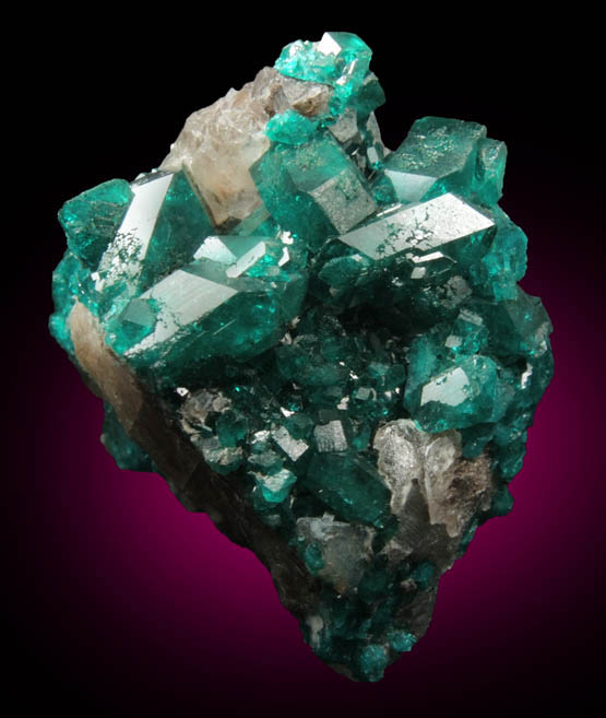 Dioptase on Calcite from Altyn-Tyube, 66 km east of Karagandy, Karaganda Oblast', Kazakhstan (Type Locality for Dioptase)