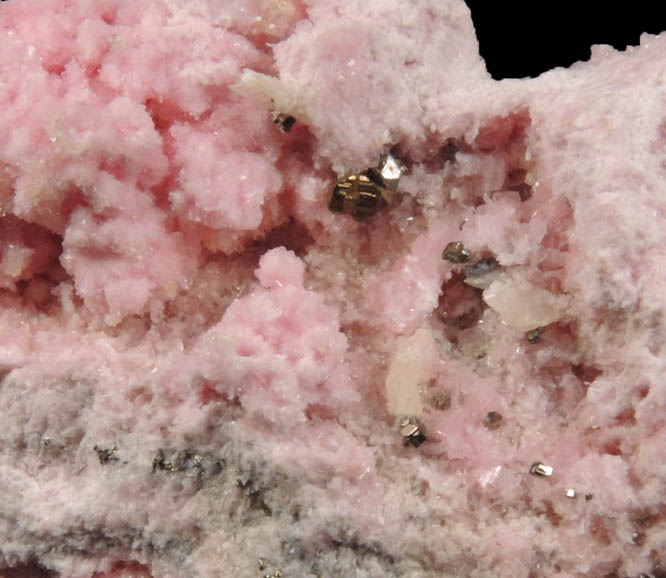 Rhodonite with Axinite-(Mn) and Pyrite from Pachapaqui District, Bolognesi Province, Ancash Department, Peru