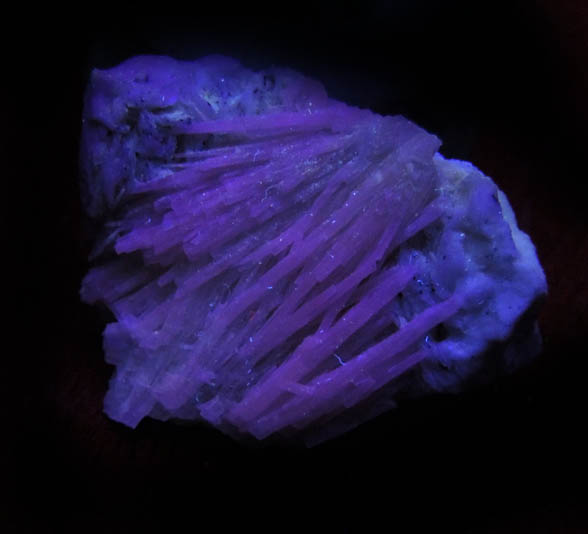 Strontianite on Barite from Strontian, Argyllshire, Scotland (Type Locality for Strontianite)