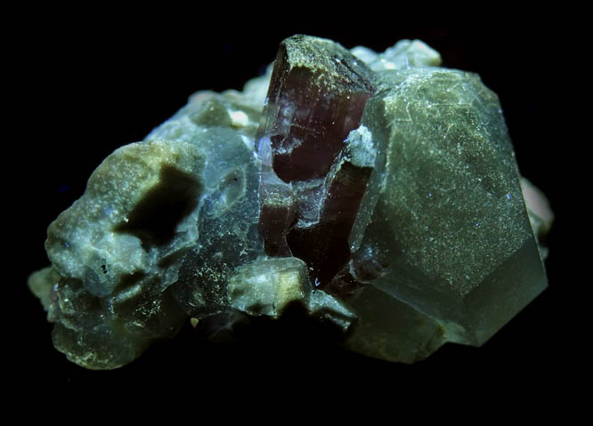 Elbaite var. Rubellite Tourmaline in Quartz and Albite from Mogok District, 115 km NNE of Mandalay, Mandalay Division, Myanmar (Burma)