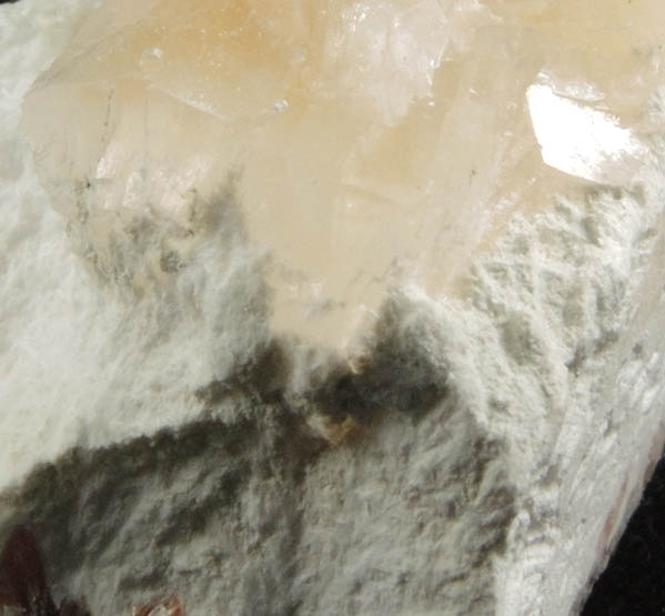 Heulandite on Mordenite from Aurangabad, Maharashtra, India