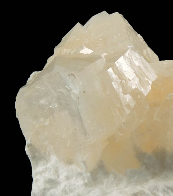 Heulandite on Mordenite from Aurangabad, Maharashtra, India