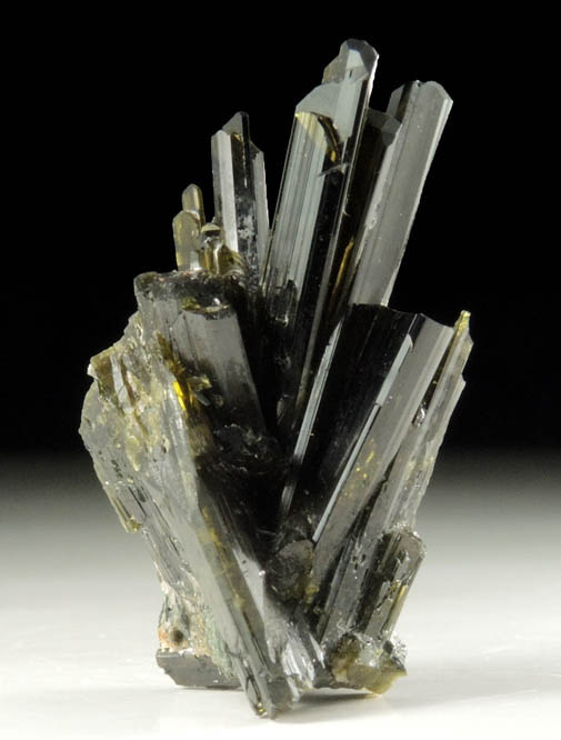 Epidote from Knappenwand, Untersulzbachtal, near Salzburg, Austria