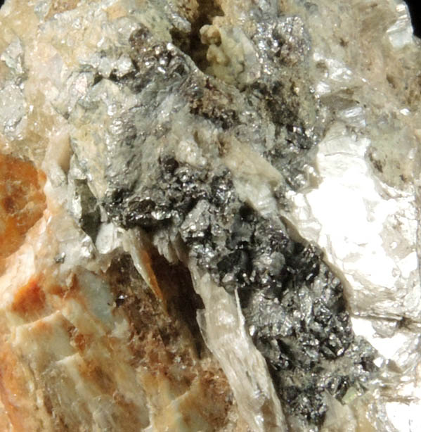 Lllingite from Ingersoll Mine, Keystone District, Pennington County, South Dakota