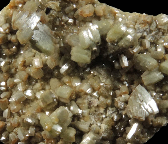 Vanadinite from Puzzler Mine, Castle Dome District, 58 km northeast of Yuma, Yuma County, Arizona