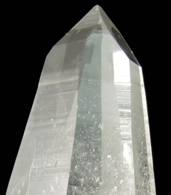 Quartz (Dauphin twin) from Dhading, Ganesh Himal, Bagmati Pradesh, Nepal