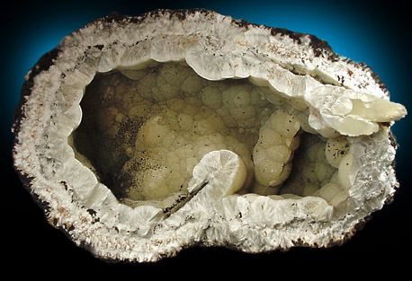 Pectolite from Millington Quarry, Bernards Township, Somerset County, New Jersey