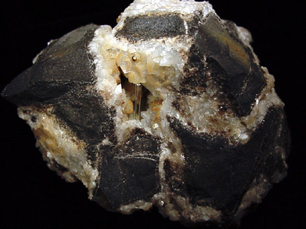 Millerite in Quartz cavity from Halls Gap, Kentucky