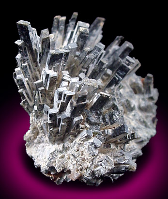 Actinolite (var. Uralite) pseudomorph after Pyroxene from Colorado