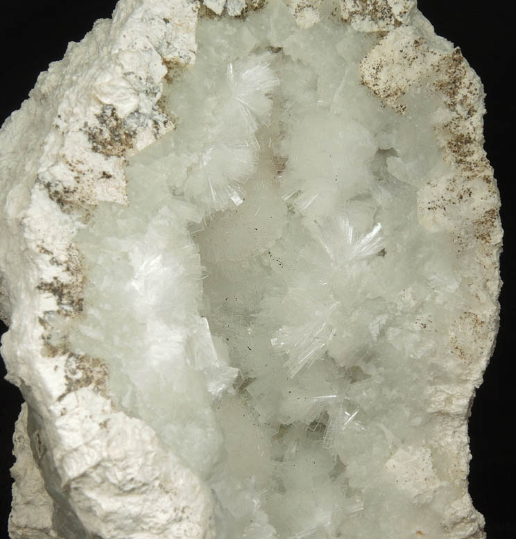 Pectolite lining Datolite cavity from Millington Quarry, Bernards Township, Somerset County, New Jersey