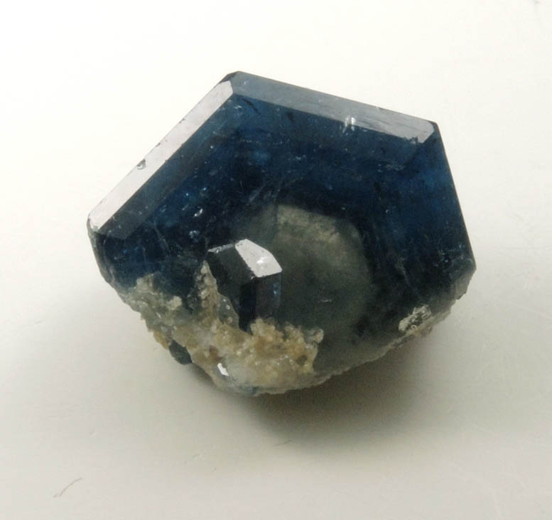 Fluorapatite (color zoned) from Capoeira Mine, Rio Grande do Norte, Brazil