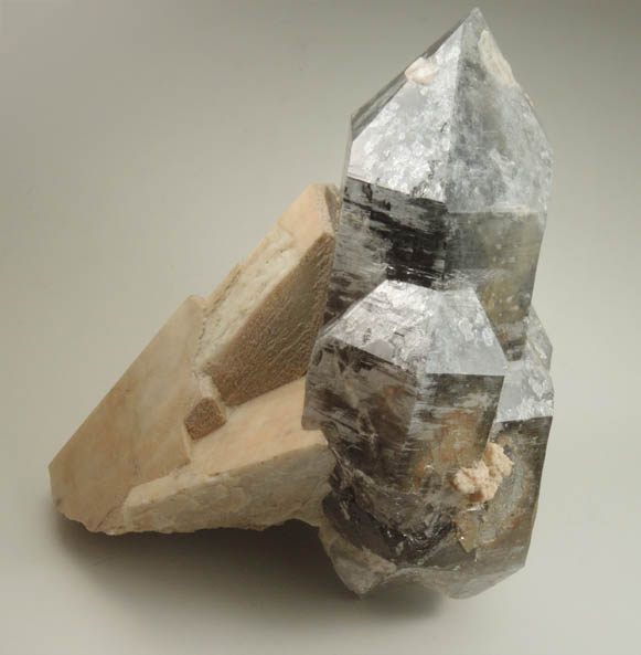 Quartz var. Smoky Quartz on Microcline from Oliver Diggings, Moat Mountain, Hale's Location, west of North Conway, New Hampshire