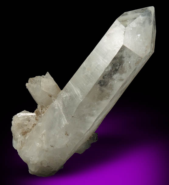 Quartz with phantom-growth zoning from Flint Hill, Raymond, Rockingham County, New Hampshire
