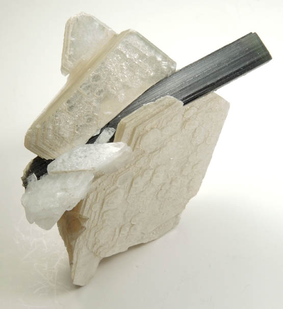 Elbaite Tourmaline in Muscovite from Minas Gerais, Brazil