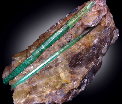 Beryl var. Emerald in Quartz from Mount Dayakou tungsten mine, 6 km northeast of Mengdong village, Malipo County, Yunnan Province, China